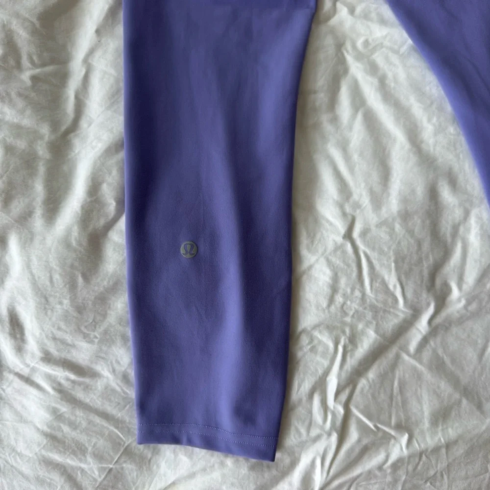 Lululemon “Like New” Dark Lavender Set - Picture 9 of 9